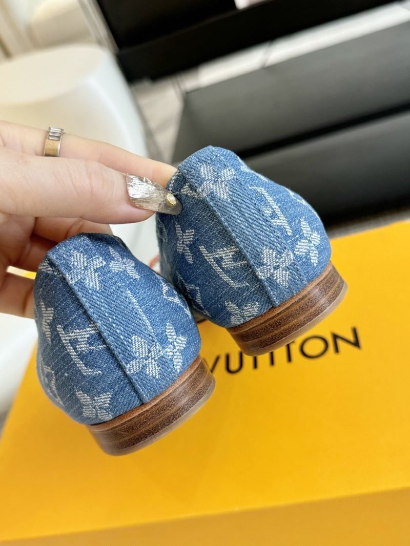 Louis Vuitton Flat Shoes